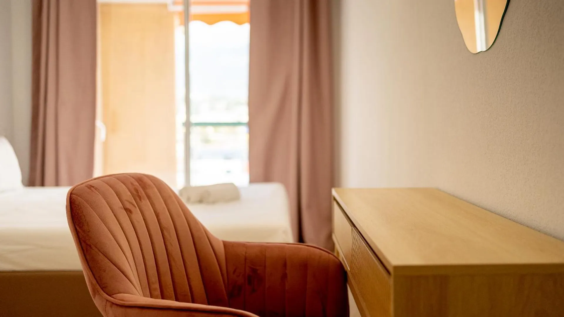 La Rose Des Vents - Sea View Apartment Roquebrune-Cap-Martin